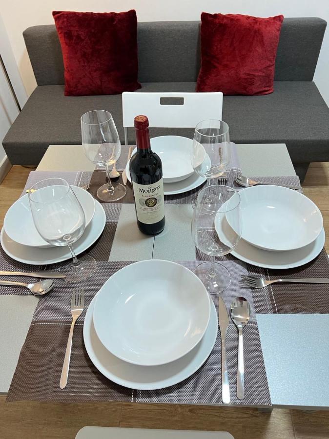 הוספיטלט דה יוברגאט New Camp Nou Apartment/Diret Airport,Beautiful מראה חיצוני תמונה
