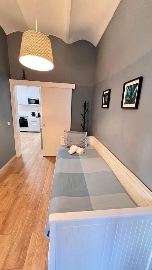 הוספיטלט דה יוברגאט New Camp Nou Apartment/Diret Airport,Beautiful מראה חיצוני תמונה